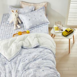 CHIMGUCHINGU Honey Bear Modal 2 colors_ Comforter, Antibacterial 99.9%, Soft & Hypoallergenic Kids Bedding _ Made In Korea